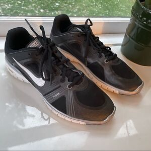 NIKE Training Flex Move Fit 469770 Black Womens Athletic Shoes Lightweight sz9.5